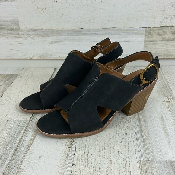NWOB Sofft womens sz 9 1/2M black faux suede block heel open toe sandal - Picture 1 of 10